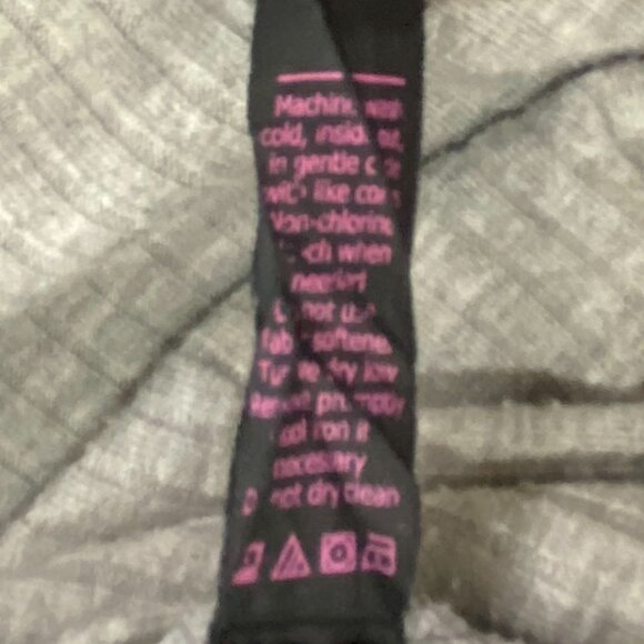 Betsey Johnson | Performance Grey Wide Leg Capri Length Pants |‎ Size XS Women's - Picture 10 of 12